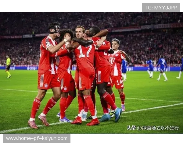 决赛预演！欧冠迎来榜首之争，巴黎运气糟糕，拜仁气势完胜，欧冠决赛拜仁巴黎你支持谁